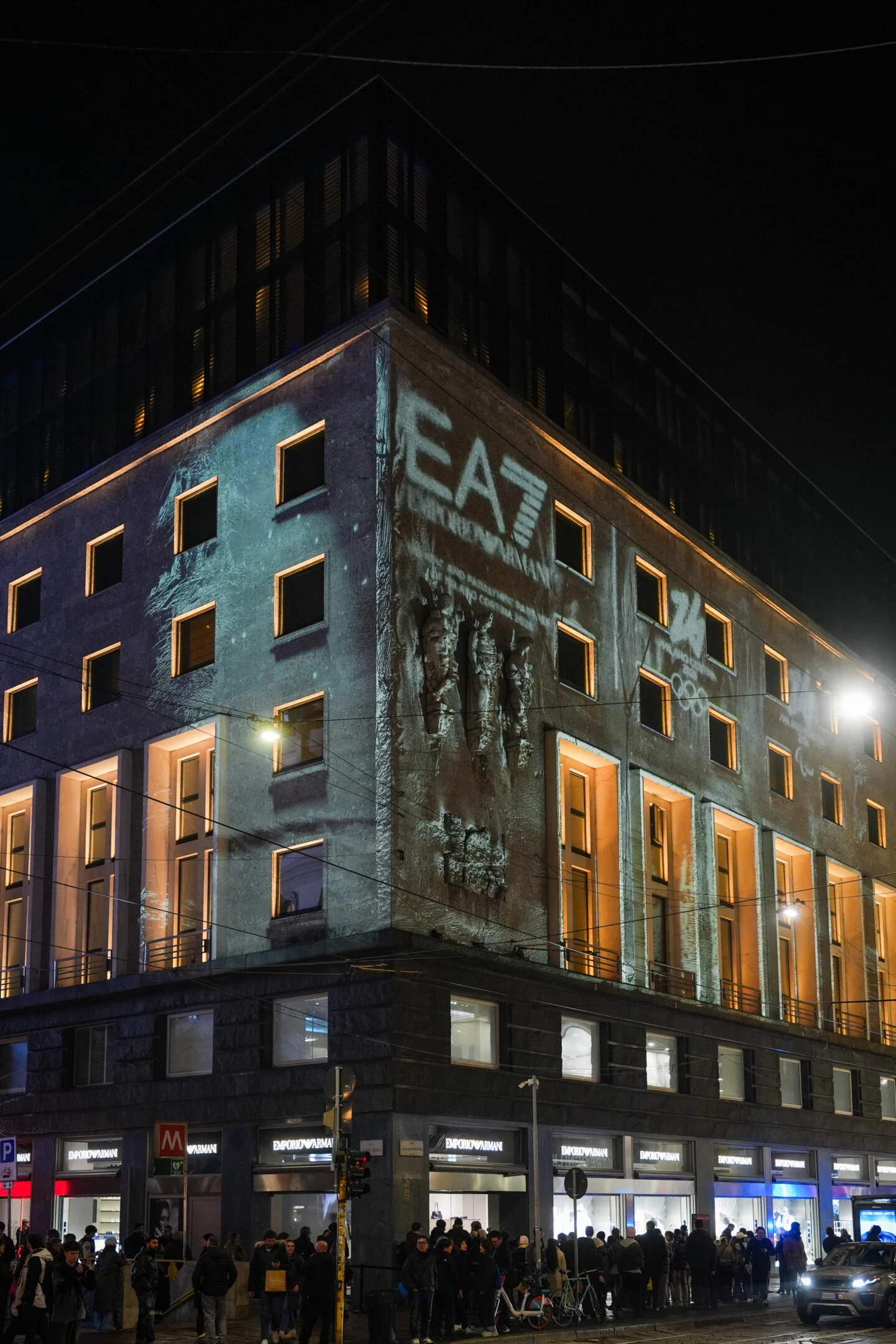 EA7 Emporio Armani fa poker con le Olimpiadi