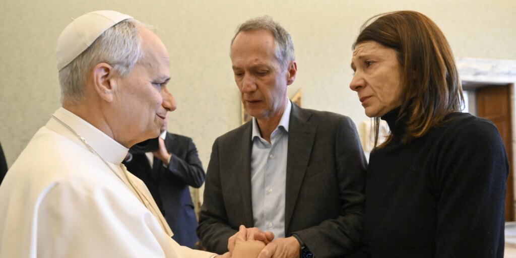 Leo XIV, comfort and emotion for the victims of Crans-Montana