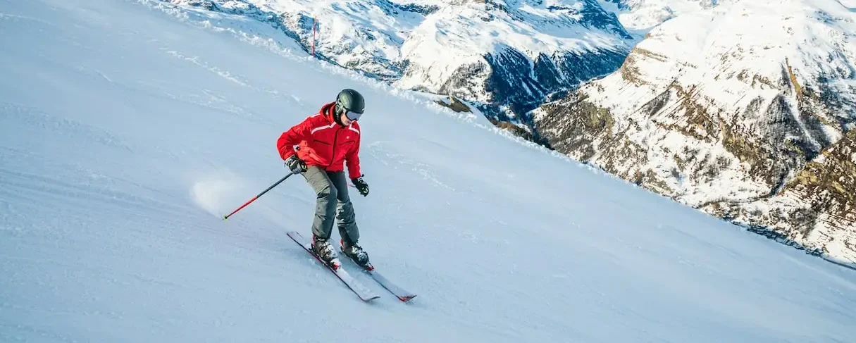 Turismo invernale, l’Italia batte l’Europa: boom di prenotazioni estere tra arte, sci ed enogastronomia