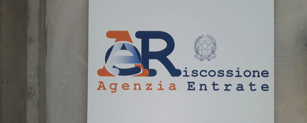 Rottamazione quinquies, via alle domande: come aderire. Fino a nove anni per pagare senza sanzioni