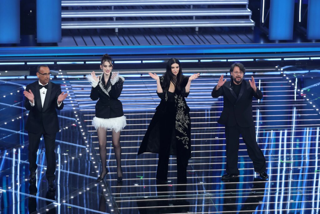 Sanremo 2026, le pagelle dei look della seconda serata