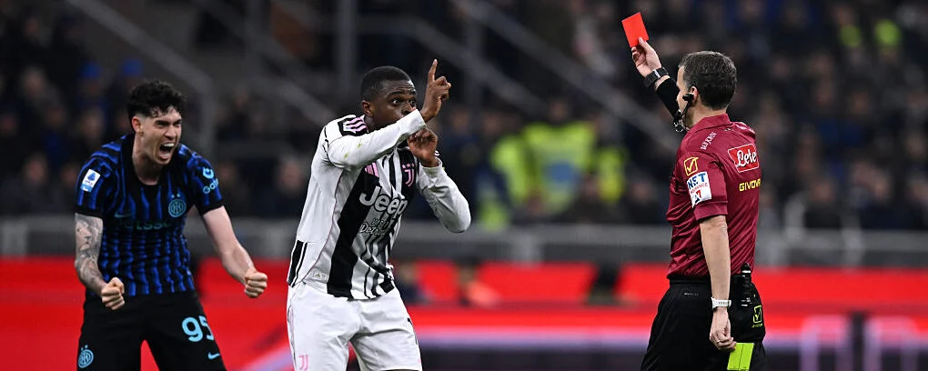 Arbitri caos, tutti contro Rocchi ma a dover essere punito è Bastoni