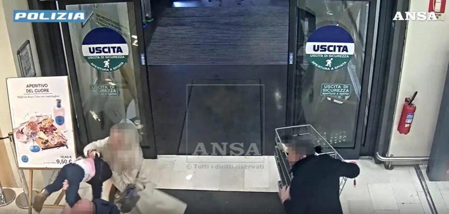 Man tries to kidnap a little girl in a supermarket in Bergamo, arrested
