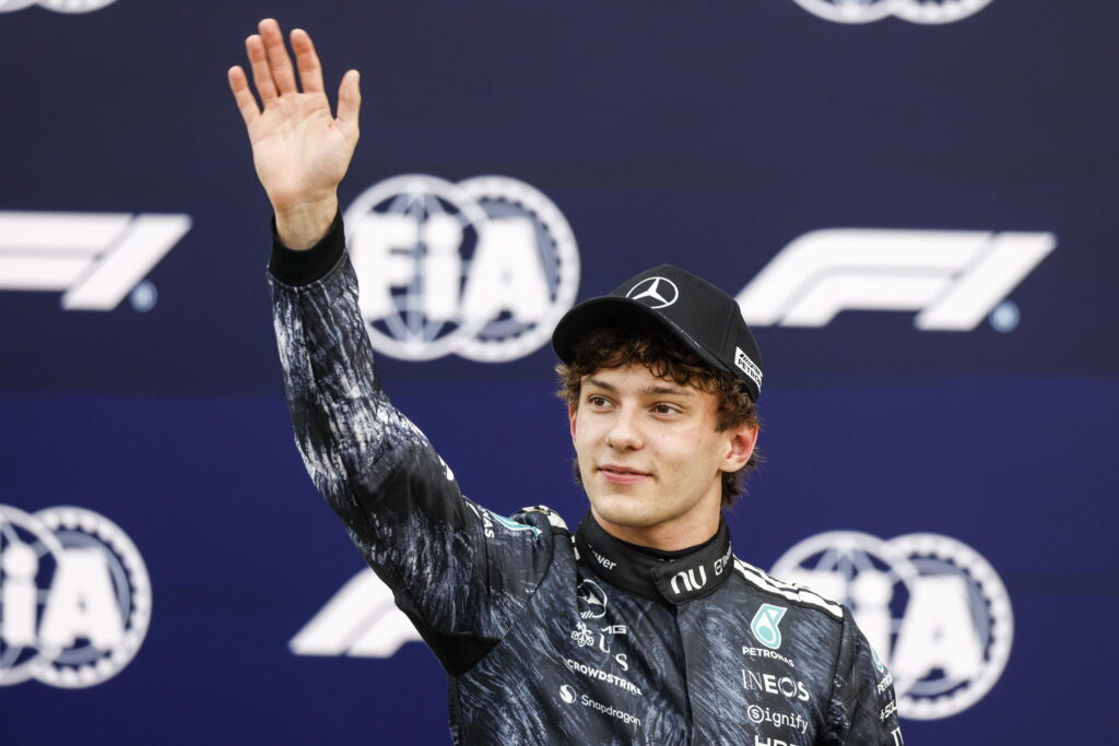 Giappone, Antonelli che pole Leclerc quarto dietro a Piastri