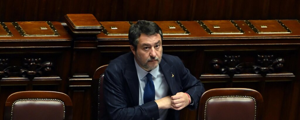 Caro carburanti, Salvini incontra le compagnie petrolifere: “Obiettivo riduzione immediata dei prezzi”