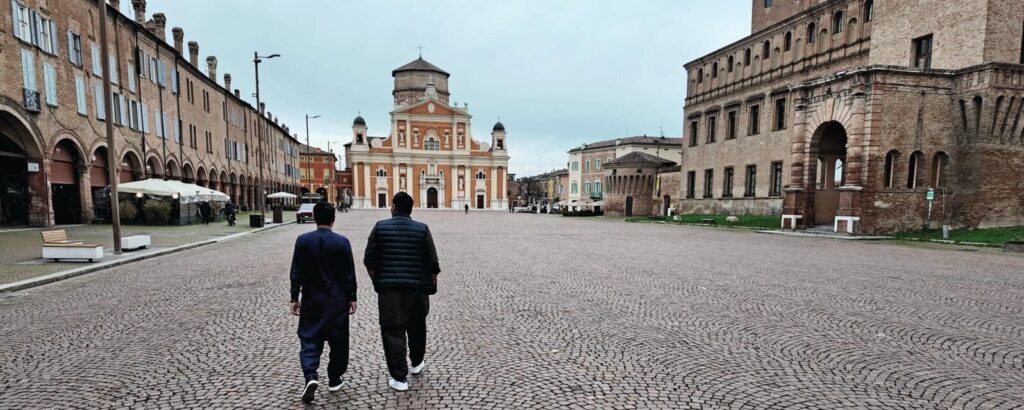 Invasione islamica: è Carpi, ma sembra Islamabad
