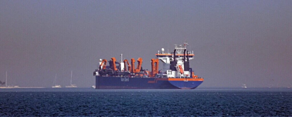 Gas, l’incubo ritorna: il Qatar ferma il GNL e l’Europa rischia una nuova stangata in bolletta