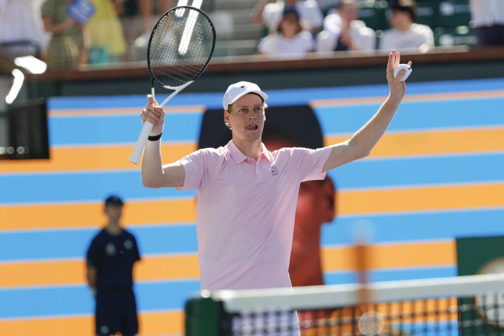 Sinner fantastico a Indian Wells poi dedica la vittoria a Kimi Antonelli