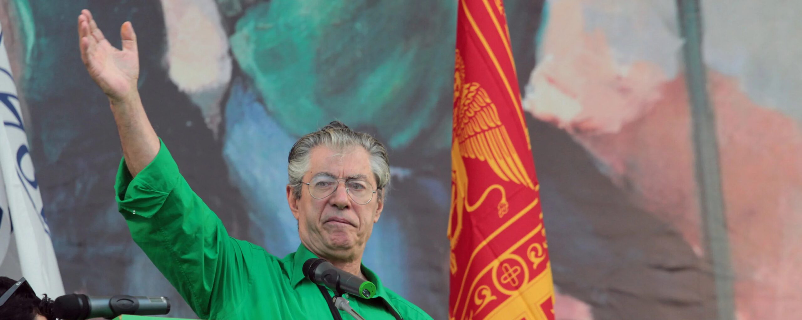 Addio a Umberto Bossi: le 5 tappe della rivoluzione con cui ha demolito la Prima Repubblica