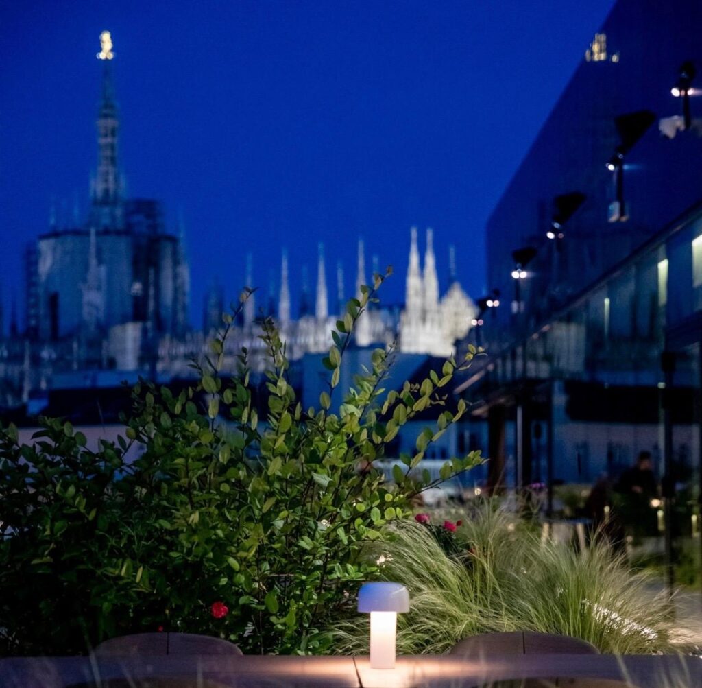 Horto Milano: il fascino di mangiare a due passi dal cielo