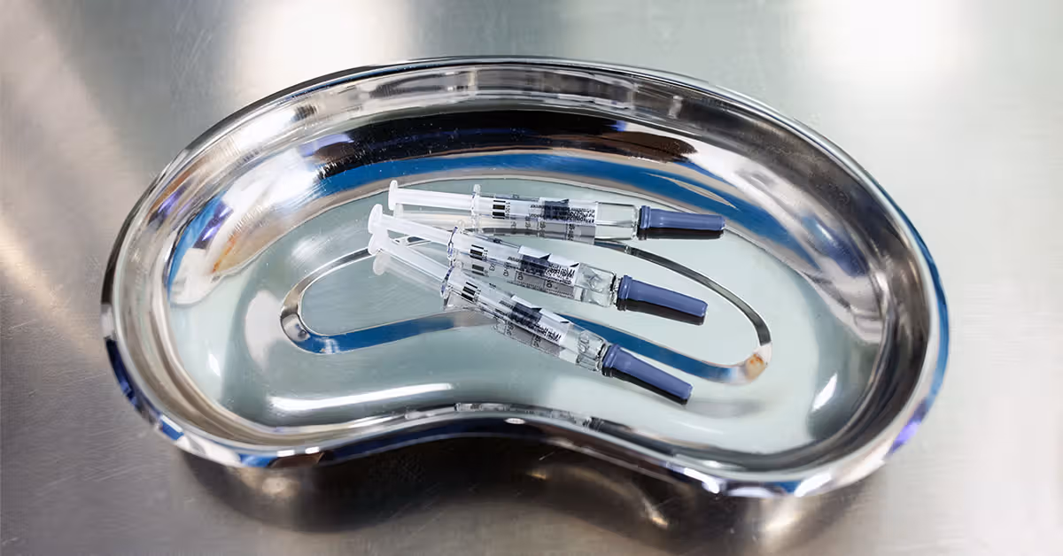 Flu vaccine may slash Alzheimer's risk: Here's what dose to get