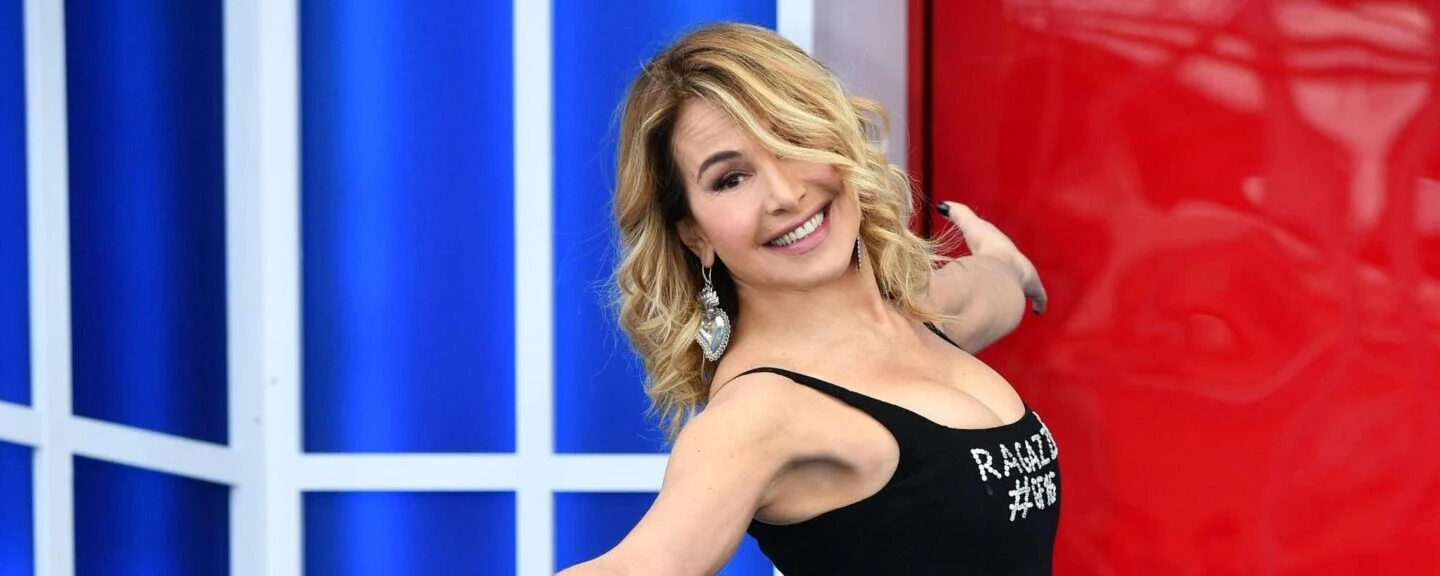 Barbara D’Urso fa causa a Mediaset. «Ingerenze e diritti non pagati»