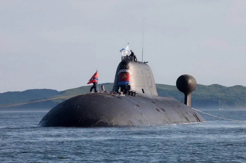 Sottomarini russi sotto i nostri mari: la guerra invisibile che si combatte sotto l’Europa