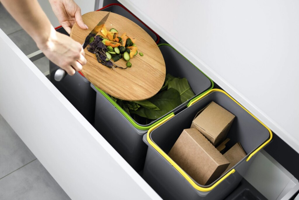 Spreco alimentare, perché è ancora un’emergenza (e le 120 regole per combatterlo)