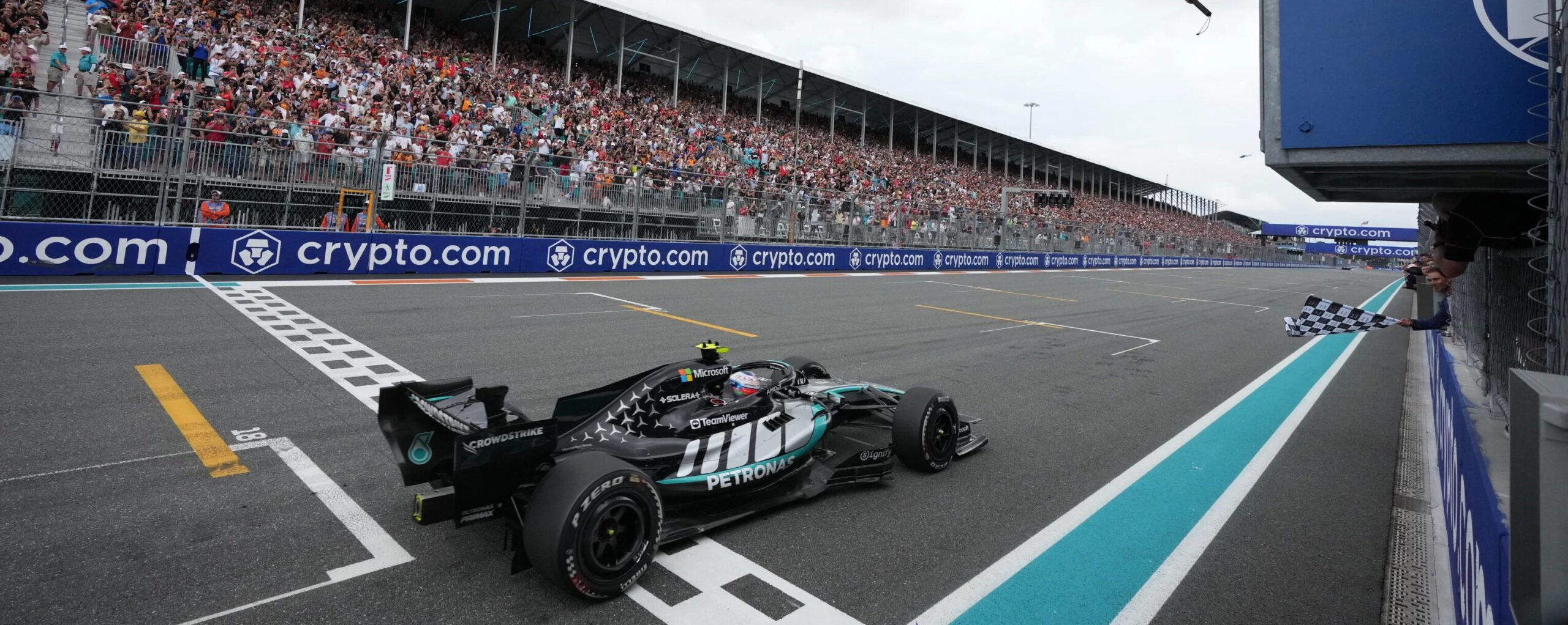 Formula Uno, Sky blinda i diritti tv fino al 2032 per seguire Antonelli e la Ferrari