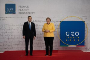 Guerra in Ucraina, l’Ue valuta Draghi o Merkel per trattare con Putin