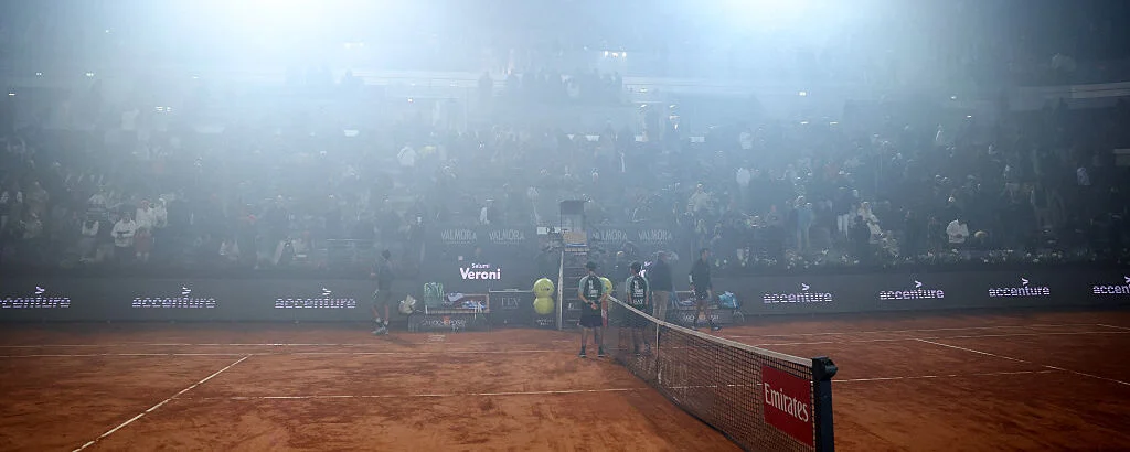 Tennis Foro Italico: il paradosso delle partite alle 2 di notte e biglietti a 2.000 euro (e tutto tace)