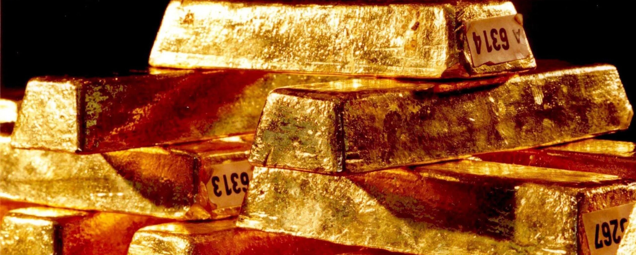 Oro, debito e guerre: il ritorno del metallo che sfida il dollaro
