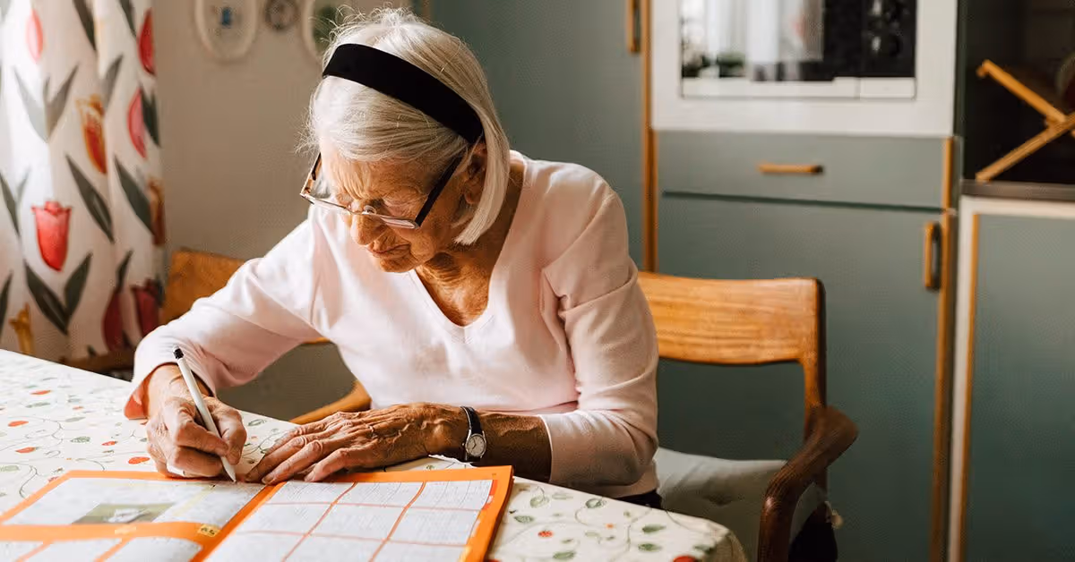 Large psilocybin dose briefly improved dementia in case study: What to know