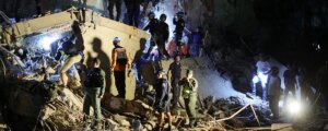 Terremoto in Venezuela, doppio sisma magnitudo 7.5: crolli a Caracas, oltre 32 morti e 700 feriti