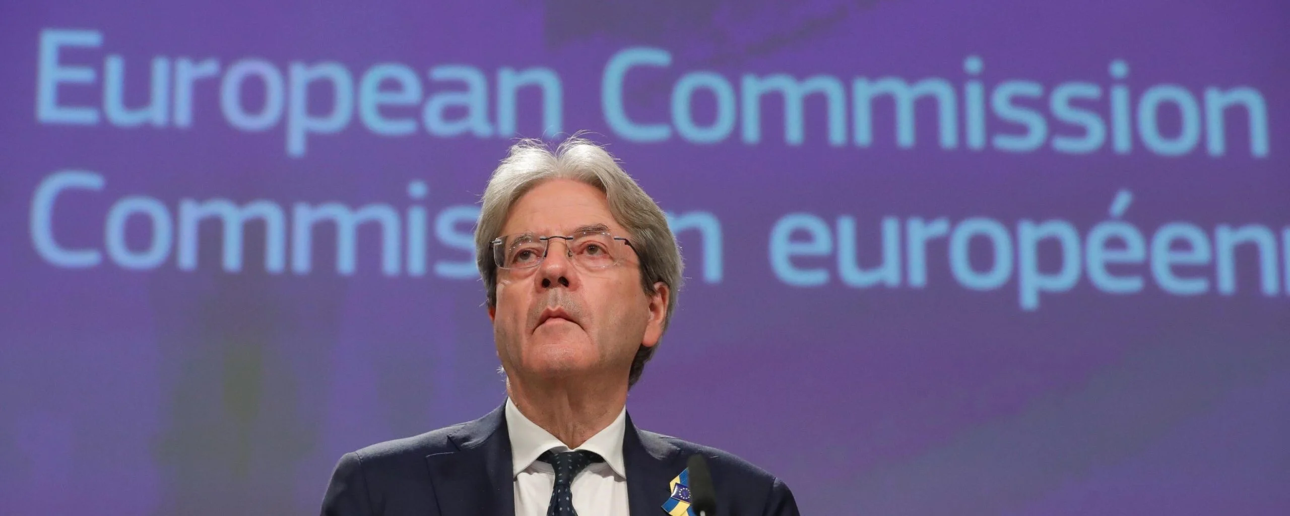 Gentiloni si allena per il Colle incitando la Von der Leyen a chiudere i rubinetti a Roma