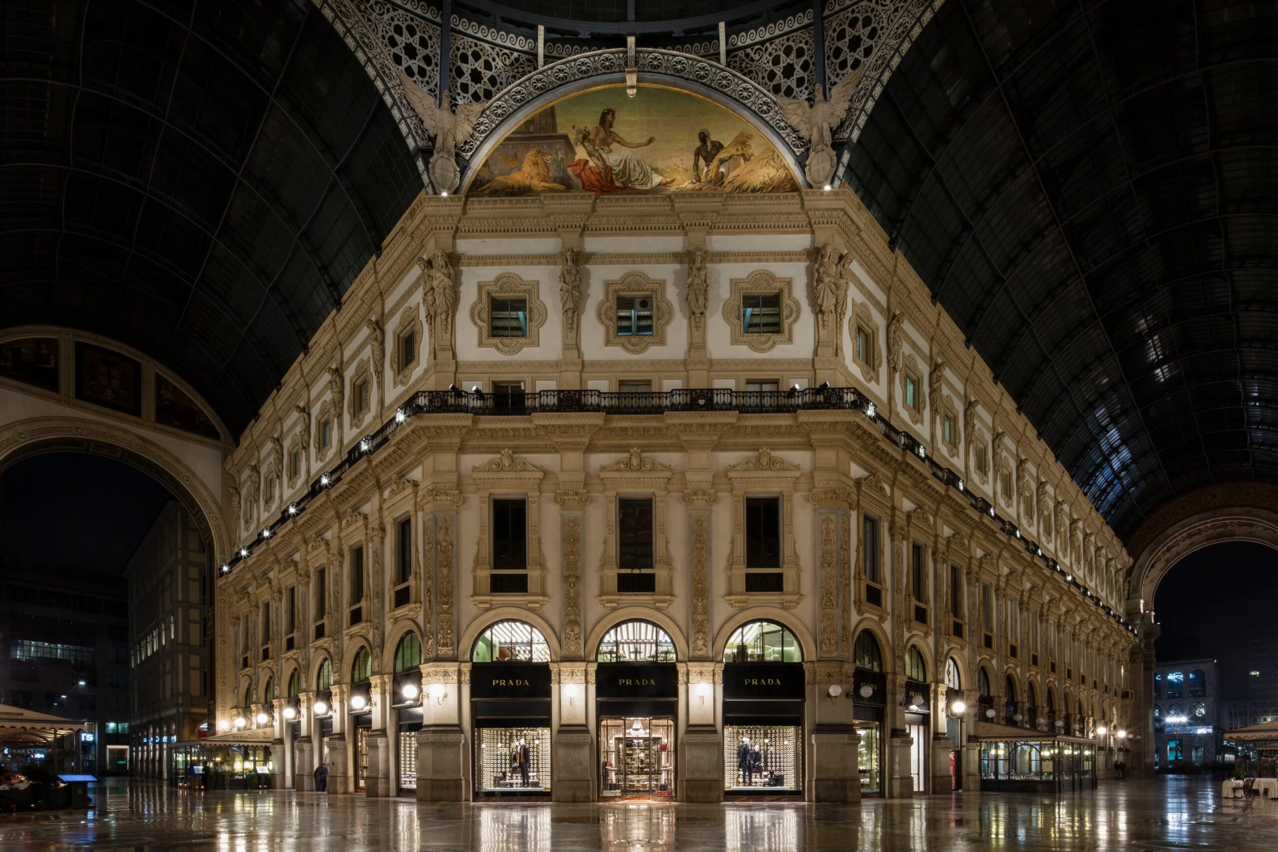 Prada presenta Galleria