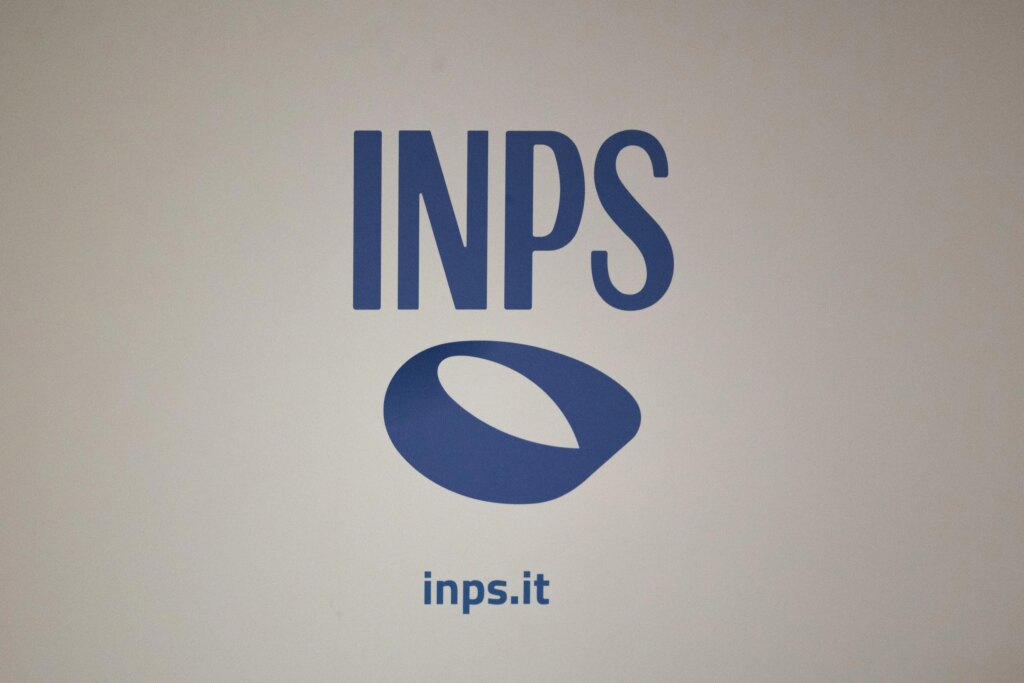 Truffa del rimborso INPS da 730 euro: come riconoscere la nuova campagna di phishing