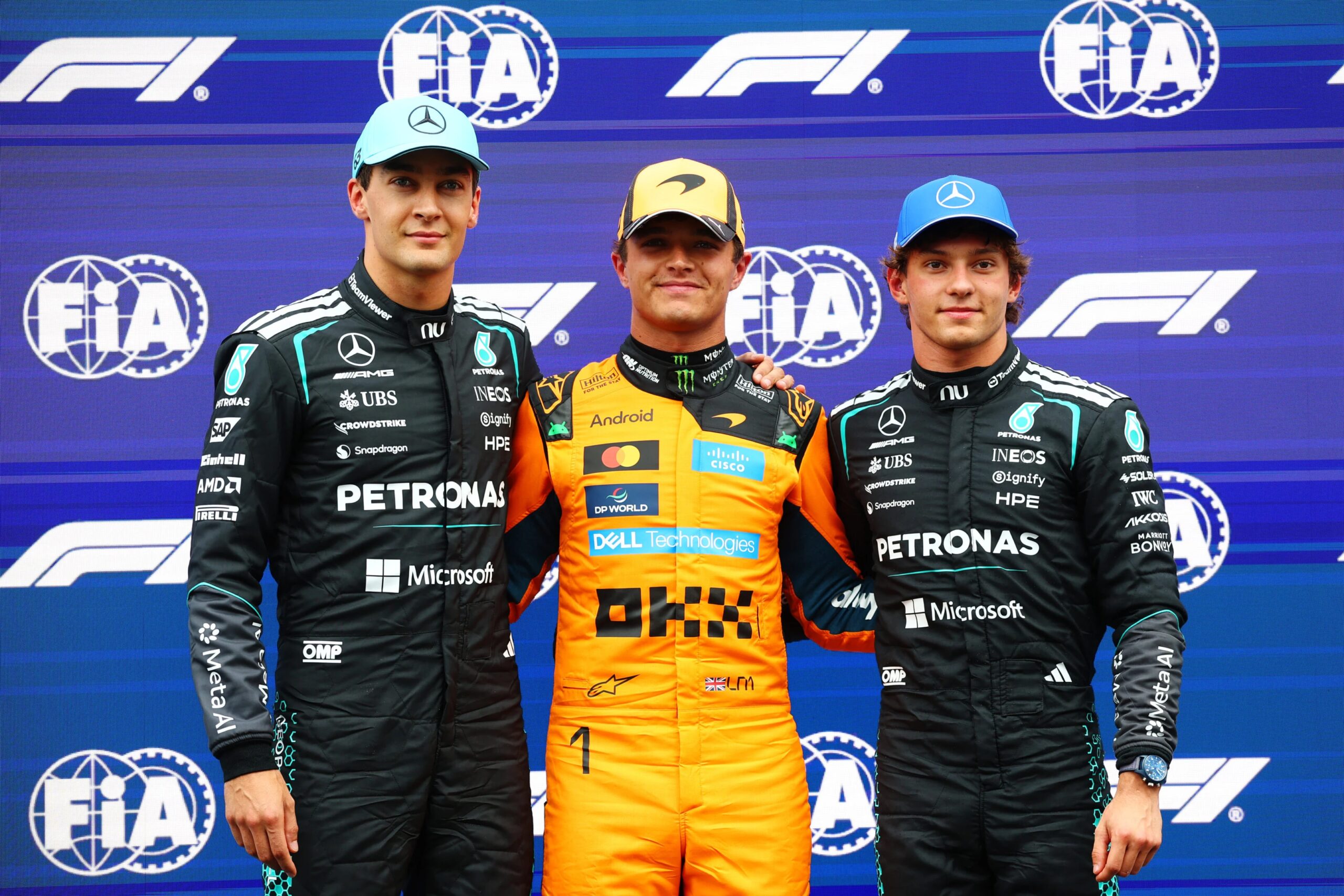 Norris trionfa davanti a Kimi e Russell Ferrari ai piedi del podio in Olanda