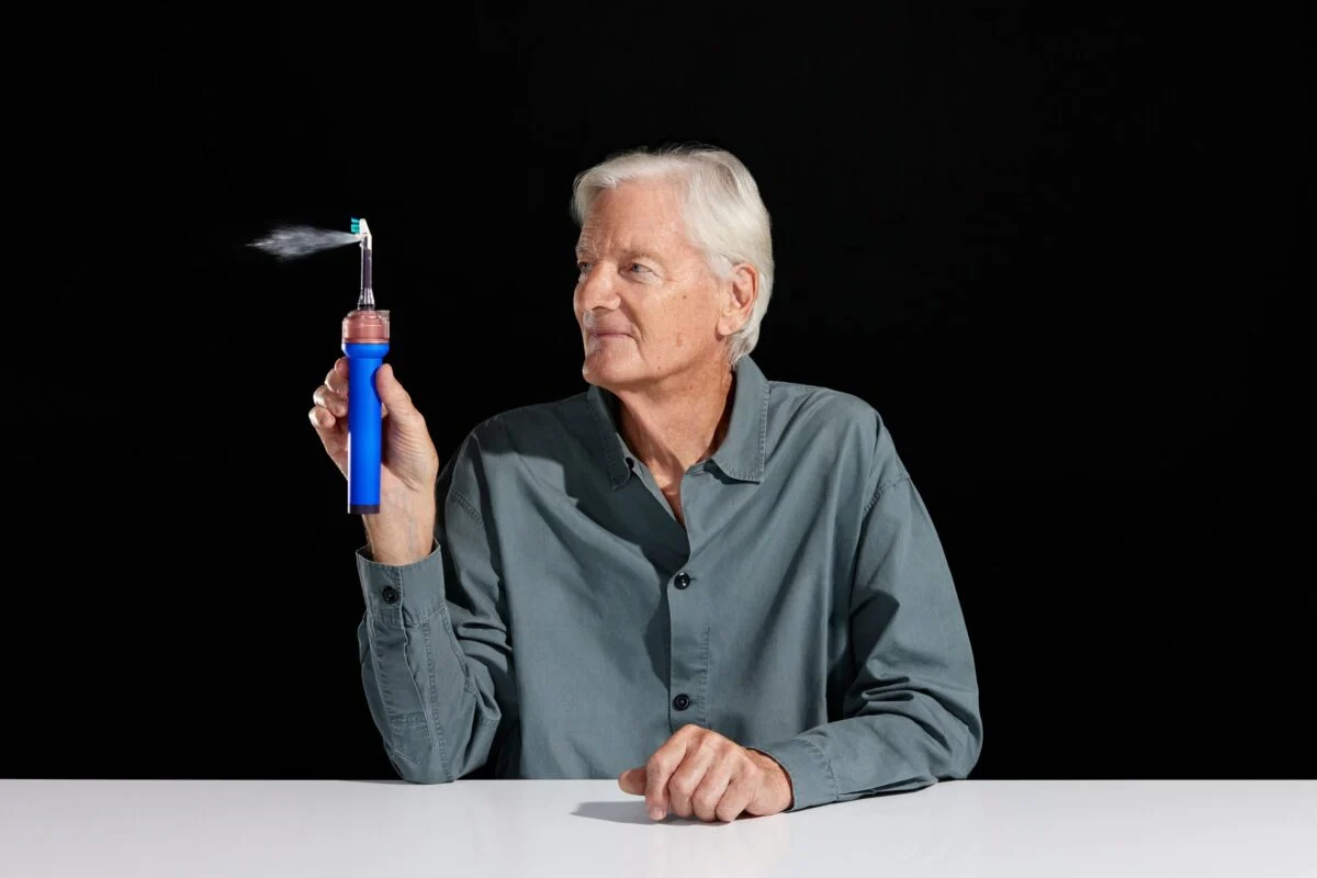 Dyson launches a revolutionary toothbrush that replaces dental floss. We tried it in preview Dyson launches a revolutionary toothbrush that replaces dental floss. We tried it in preview