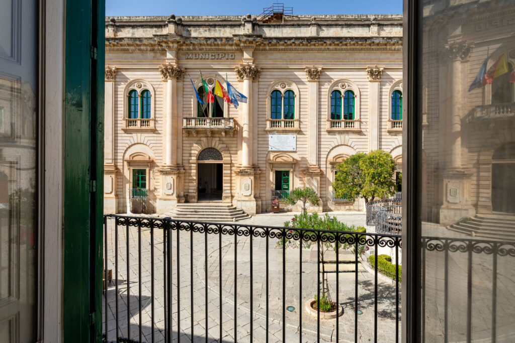 In vendita le case del Commissario Montalbano: quanto costa vivere a Vigàta