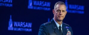 NATO, nuovo piano contro la Russia: droni, missili e difesa del fianco orientale