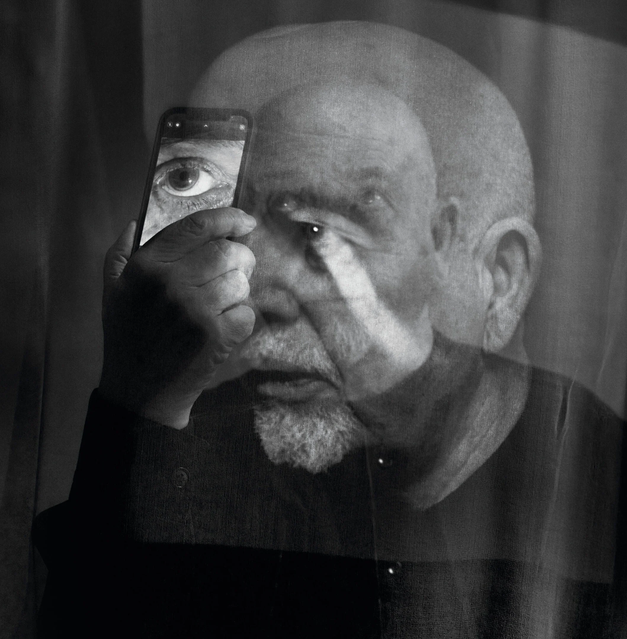 Peter Gabriel torna con oi, il nuovo album tra futuro e natura