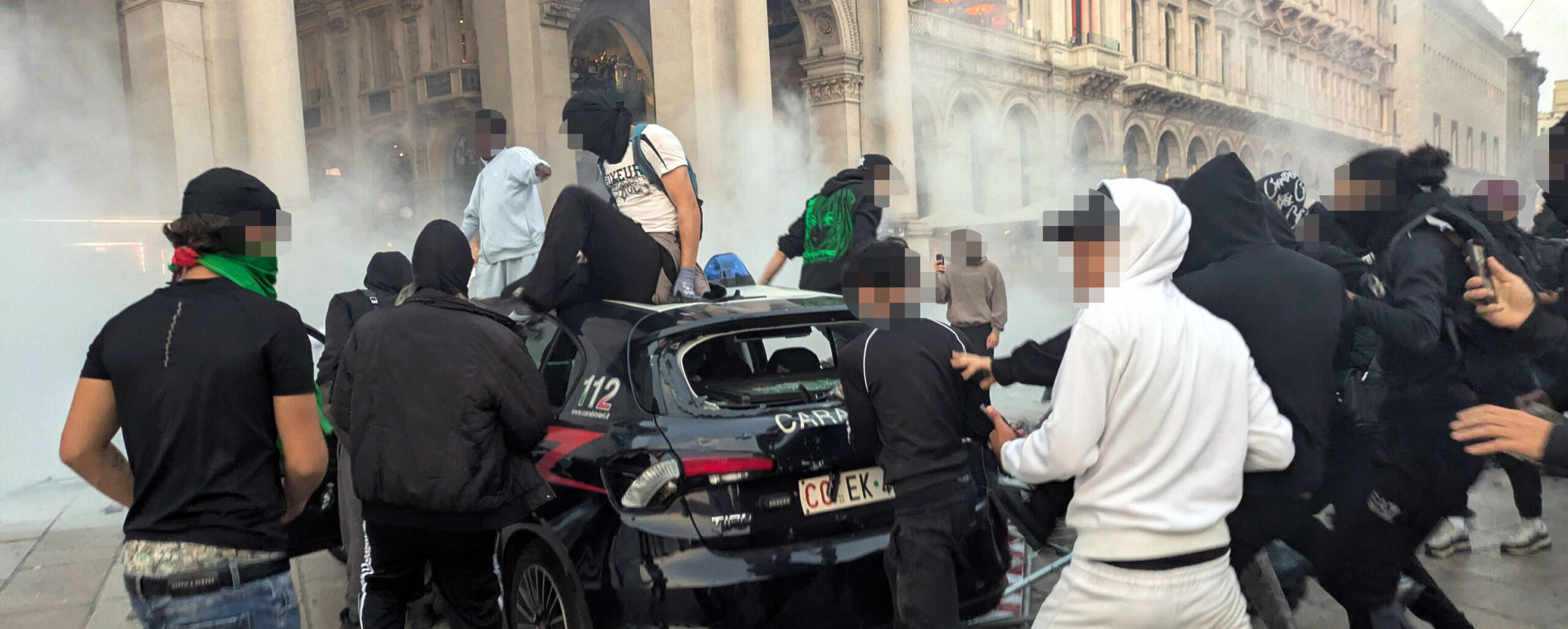 Scontri di piazza e devastazioni, l’assordante silenzio della sinistra