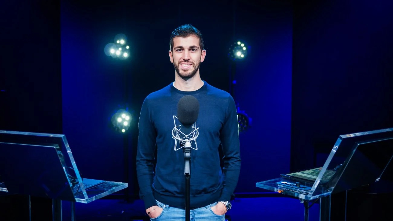 Dieci anni di Radiofreccia: la sfida dell’emittente rock che punta tutto sui live